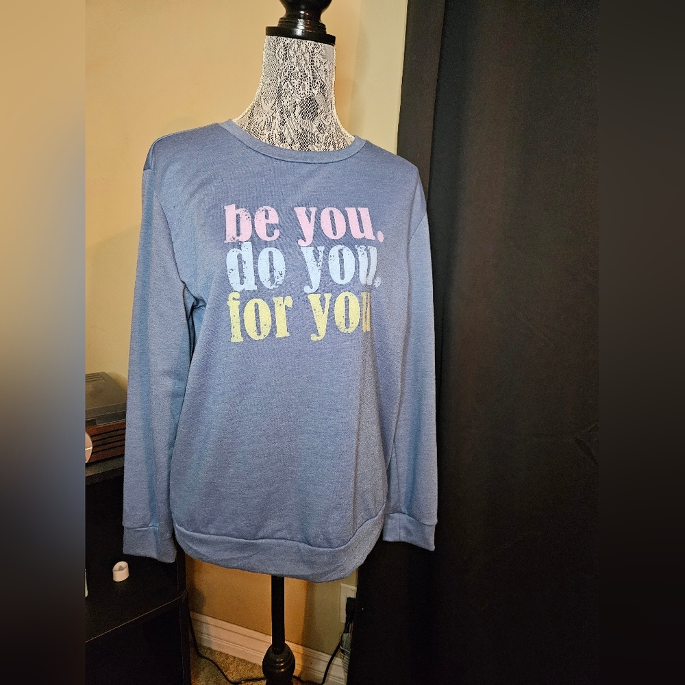 Long sleeve pullover - Picture 2 of 3